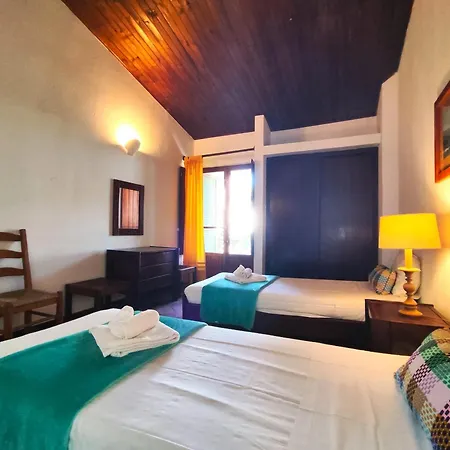 Acoteias With Pool By Homing Villa