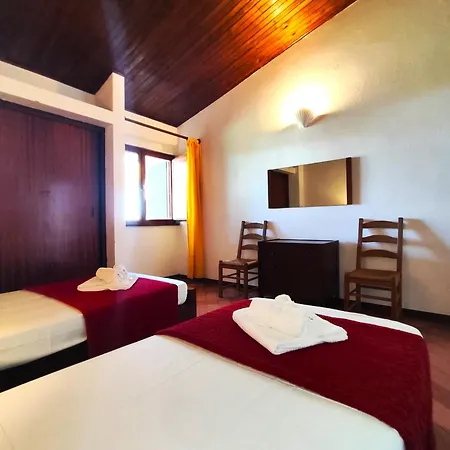 Acoteias With Pool By Homing Vila